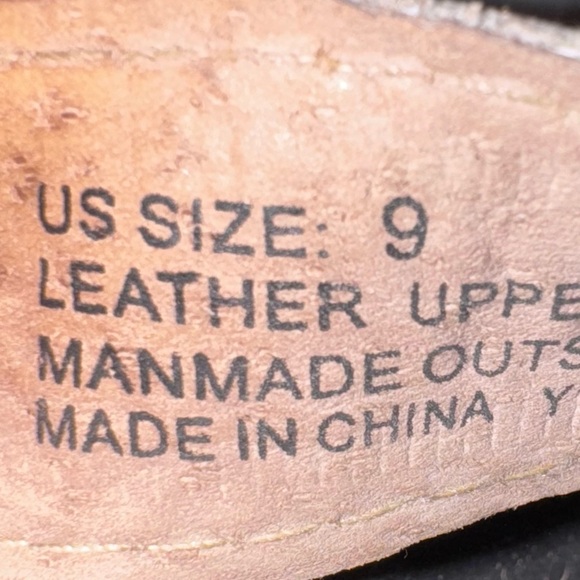 VERY VOLATILE Mayfield Leopard
wedges women’s shoes size 9 - Picture 17 of 17